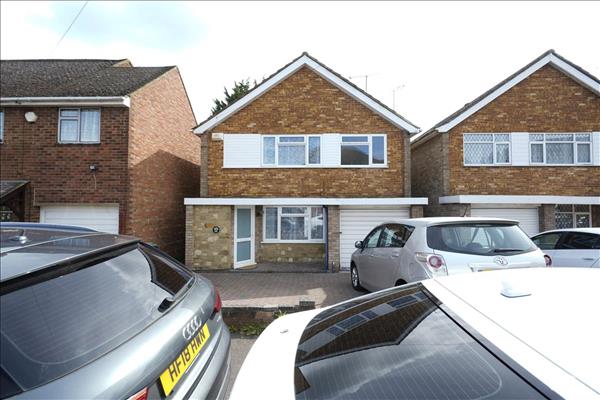 Rosslyn Crescent