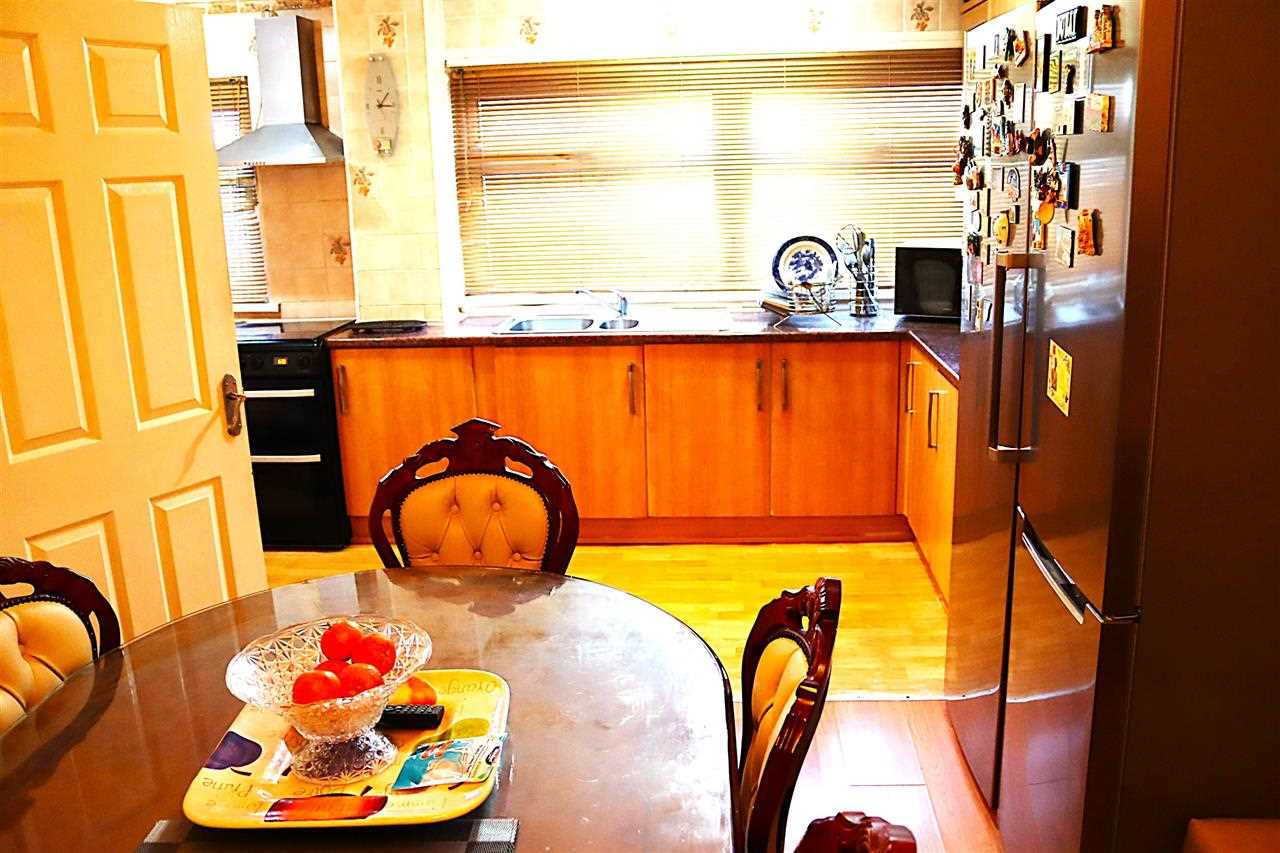 Flint Close - Picture 16