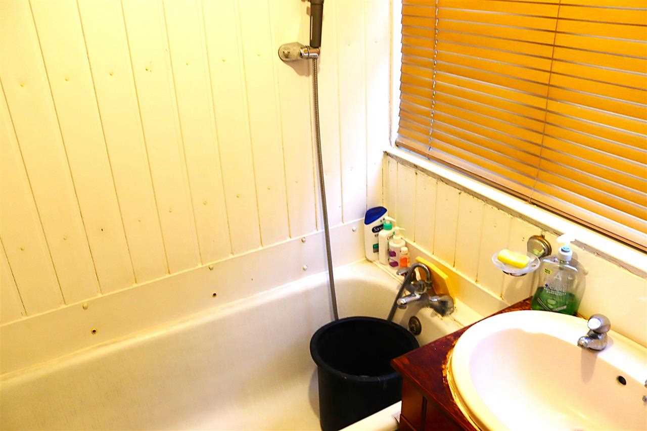 Flint Close - Picture 18