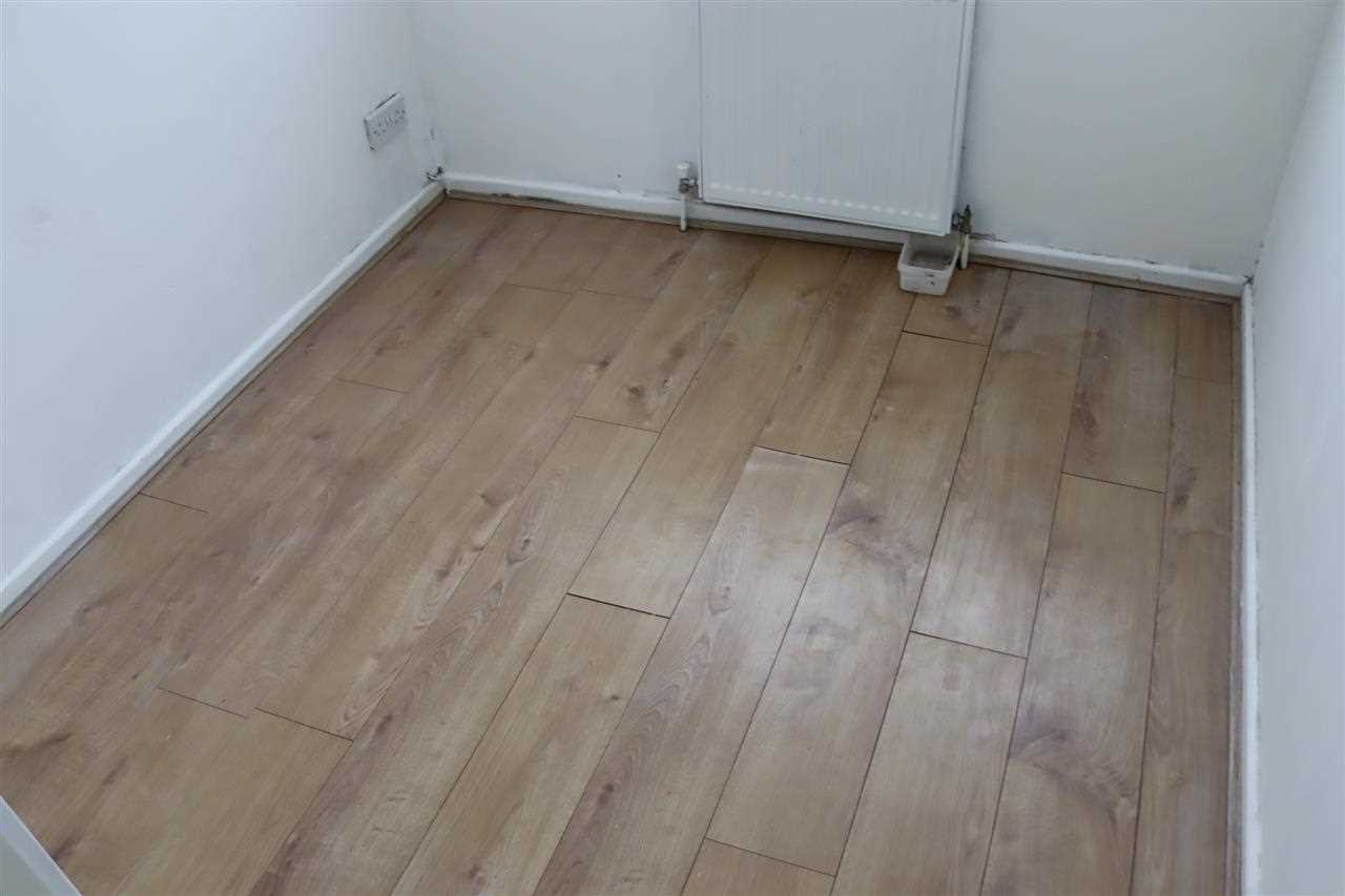 Thrales Close - Picture 5