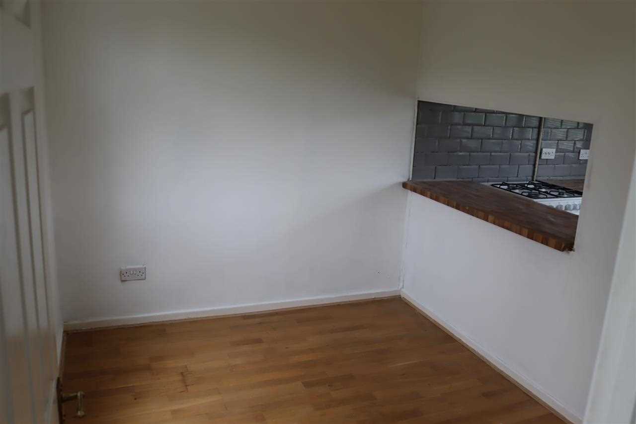 Thrales Close - Picture 10