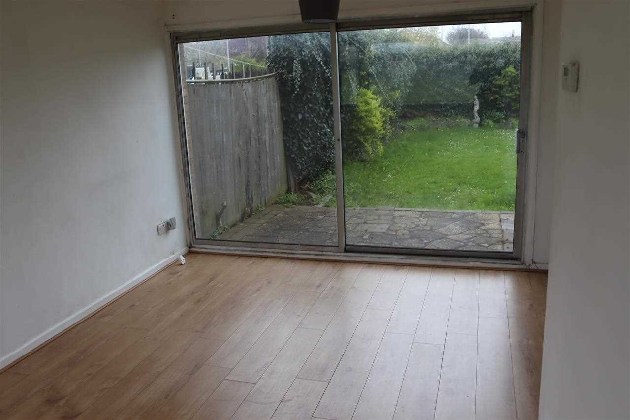 Thrales Close - Picture 11