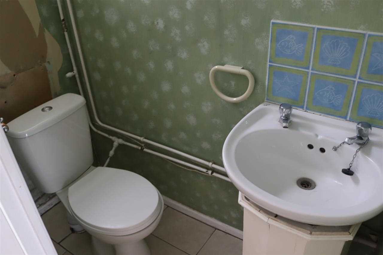 Thrales Close - Picture 18