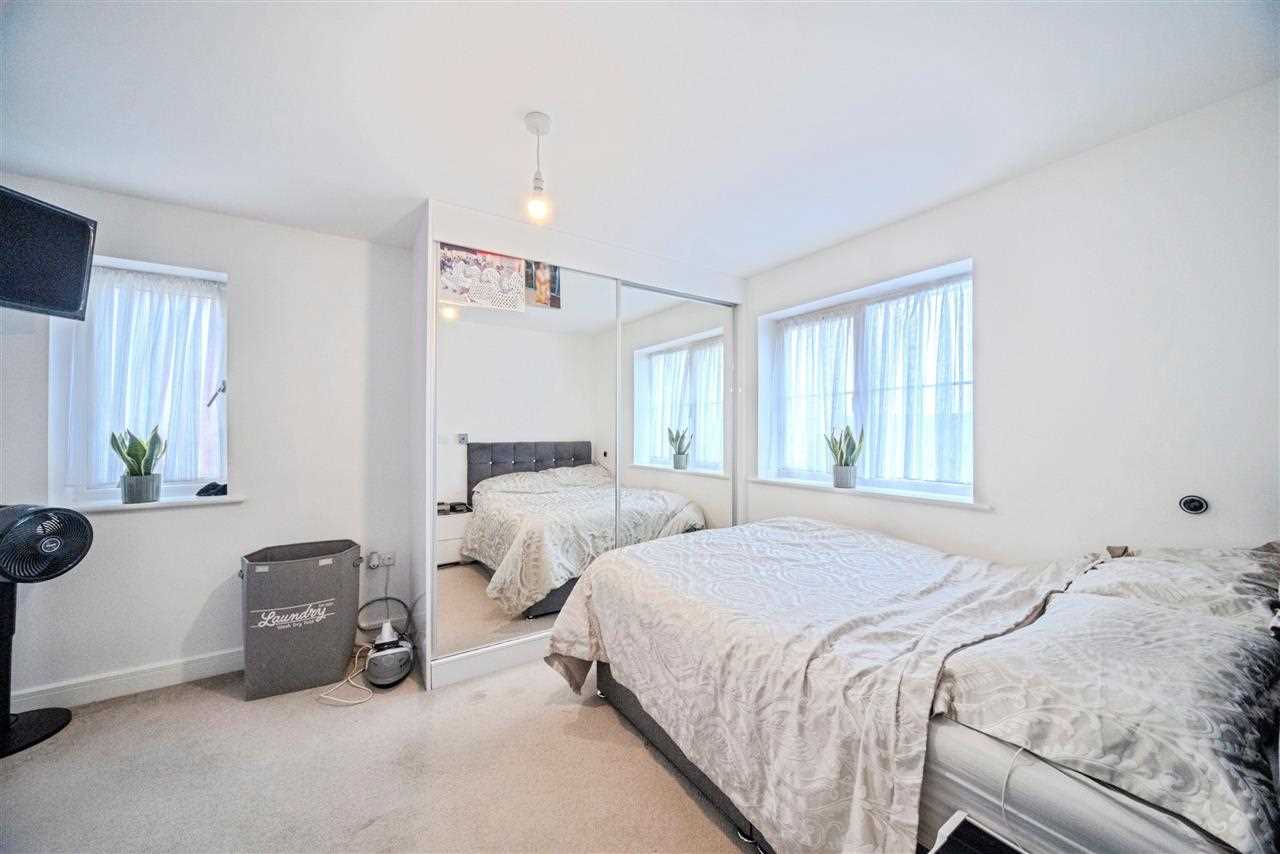 Longships Drive - Picture 6