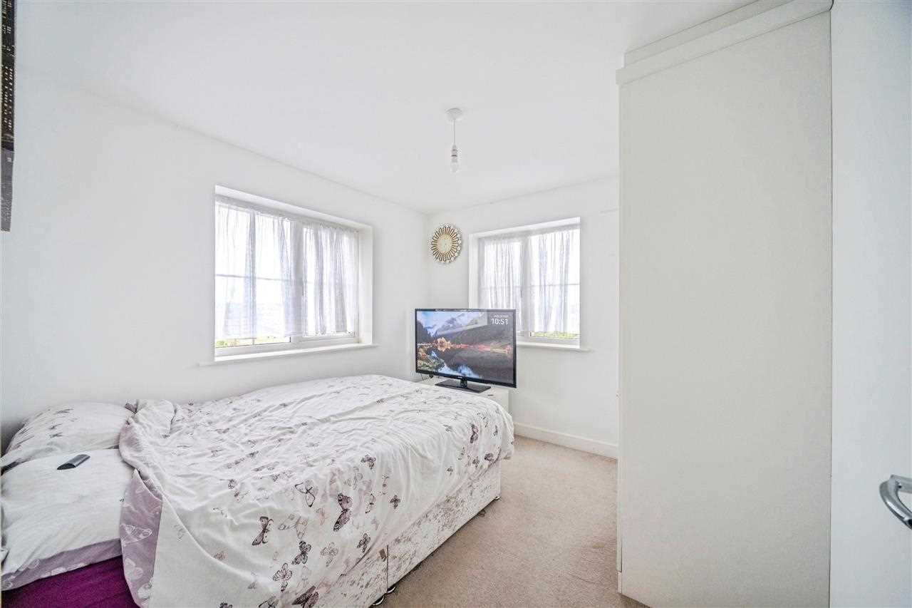 Longships Drive - Picture 7